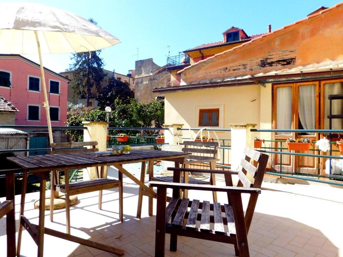 Апартаменты La Casa Di Enrico! Леванто Экстерьер фото